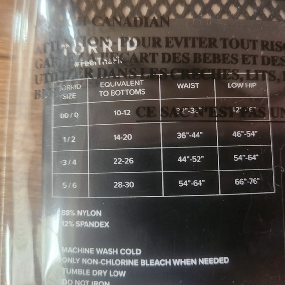 🆕️ NWT Black Net Tights Torrid Size 1/2 - Picture 3 of 6